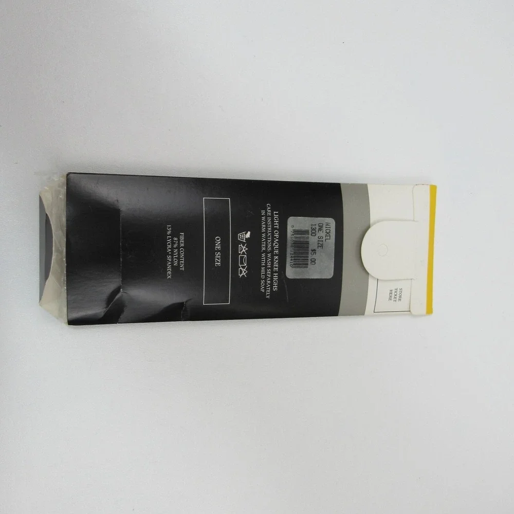 Ellen Tracy Microsheer Light Opaque Knee High Socks Lycra Spandex Made in USA‎